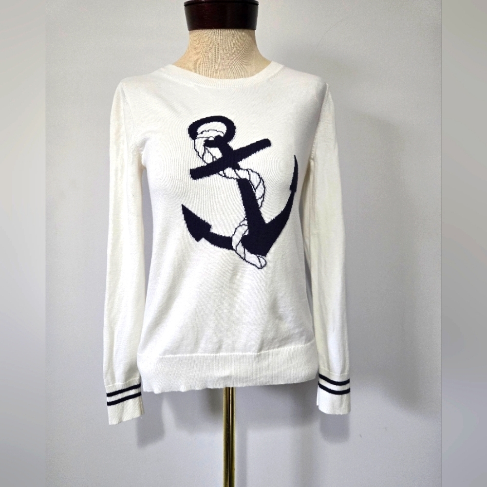 1901 White Sweater With a Nautical Navy Anchor Design. Size XS